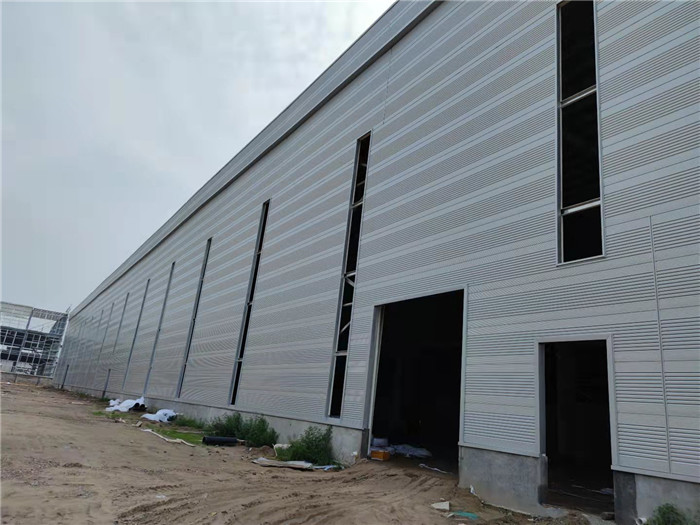 談一談V8聚氨酯板材料為何備受市場(chǎng)關(guān)注？