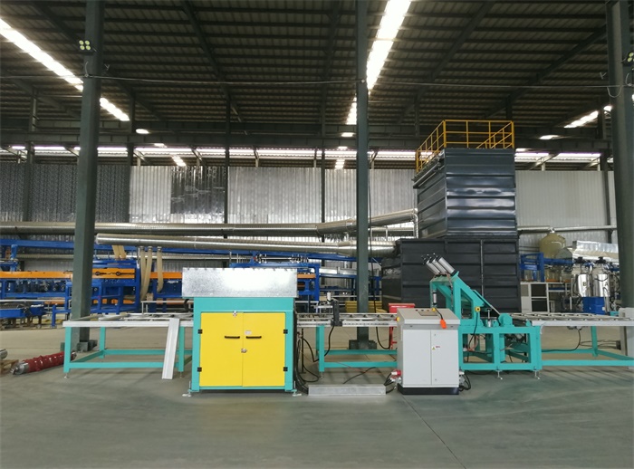 車(chē)間實(shí)景